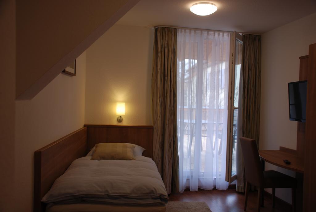 Hotel Rest Inn Bretten Chambre photo