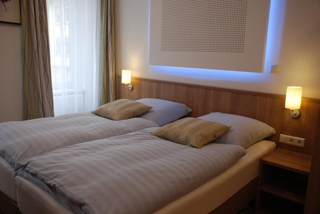Hotel Rest Inn Bretten Chambre photo