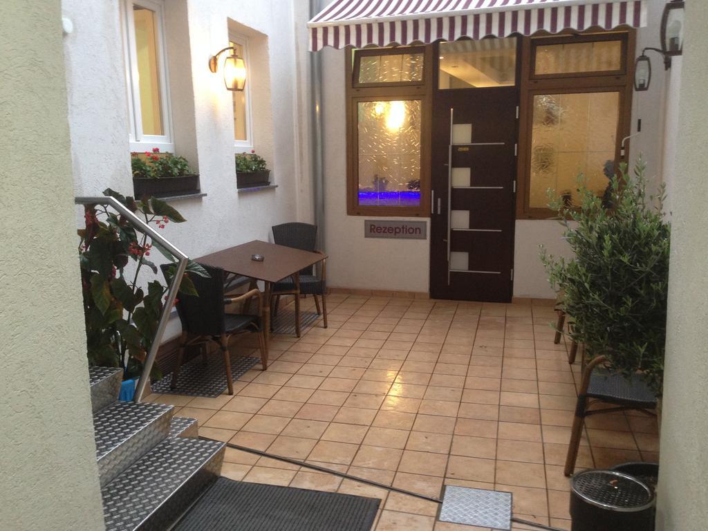 Hotel Rest Inn Bretten Extérieur photo